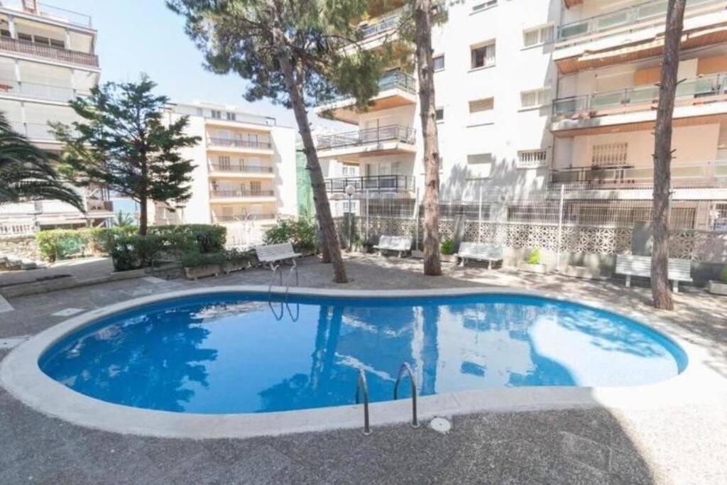 Paradis Salou, Centro Turistico, Wifi, Piscina, Vistas Al Mar Exterior photo